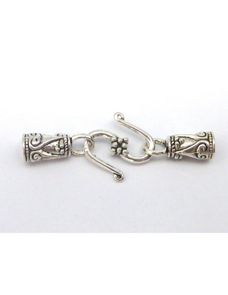 R-20 Fermoirs crochet S avec embout rond gravé pour cordon de 4mm en métal argenté