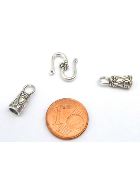 R-20 Fermoirs crochet S avec embout rond gravé pour cordon de 4mm en métal argenté