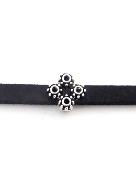 Perle passant carré pour lanière de 6mm en métal argenté