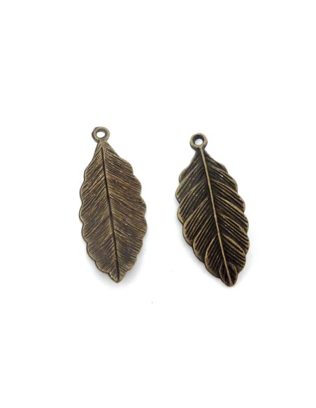 5 Breloques pendentifs feuille 31,5mm en métal de couleur bronze strié