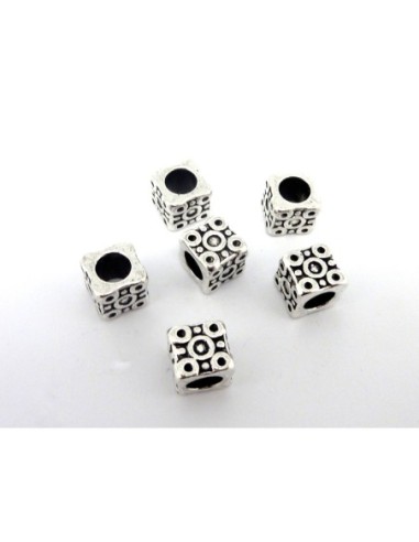 Perle cube 10mm à gros trou en métal argenté