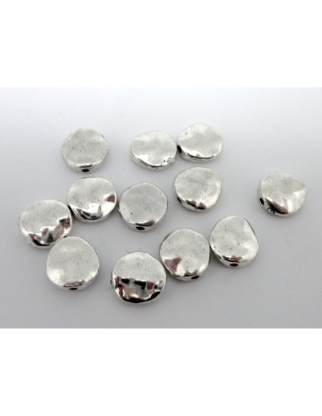20 Perles galet 11,7mm en métal argenté martelé