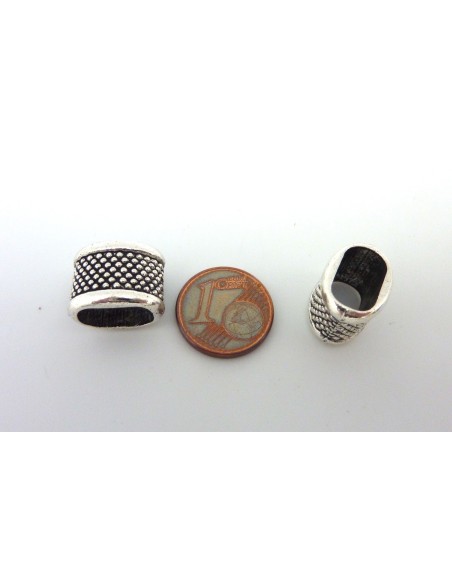 Perle passant tube gravé de point en métal argenté pour cuir régaliz