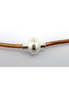 Fermoir aimanté sphère 7,9mm en métal argenté brillant blanc pour cordon de 1,5mm
