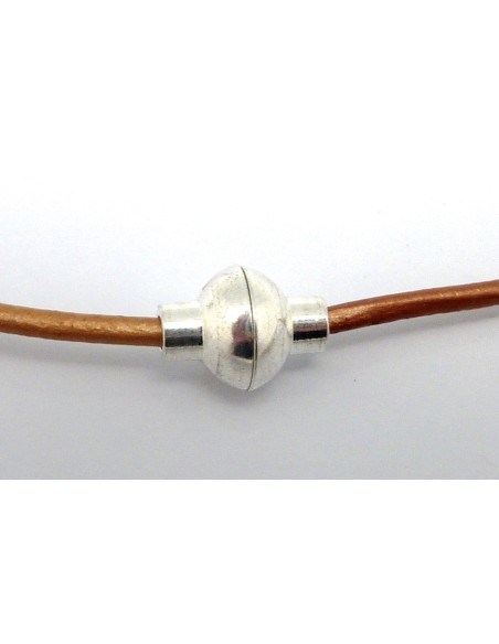 Fermoir aimanté sphère 7,9mm en métal argenté brillant blanc pour cordon de 1,5mm
