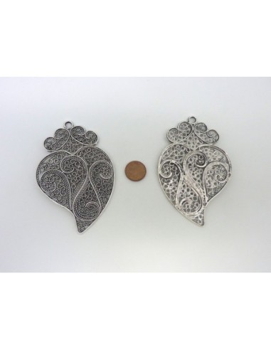 Grand Pendentif argenté feuille en métal filigrane