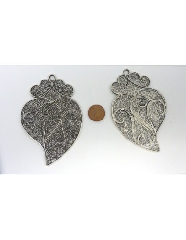 Pendentif argenté feuille en métal filigrane