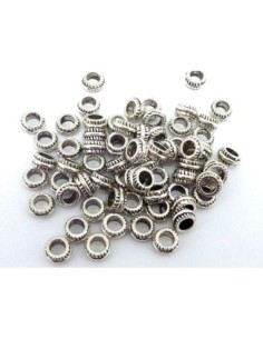 Perle rondelle 7mm en métal argenté strié