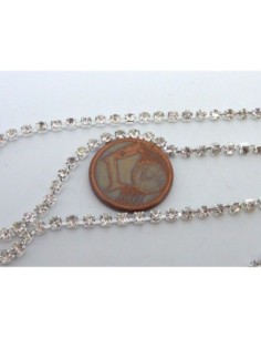 Chaînette strass en métal argenté 2