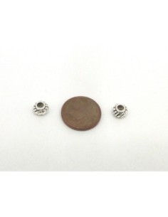 Perles ronde aplatie en métal argenté strié 6mm 2