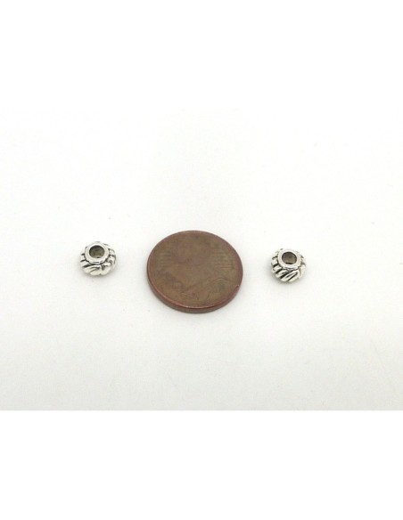 Perles ronde 6mm en métal argenté travaillé style ethnique