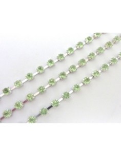 Chaine argenté avec strass vert pâle 2