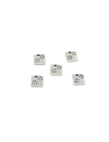charm métal argente sequin carré