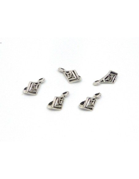 Support breloque style ethnique en métal argenté travaillé