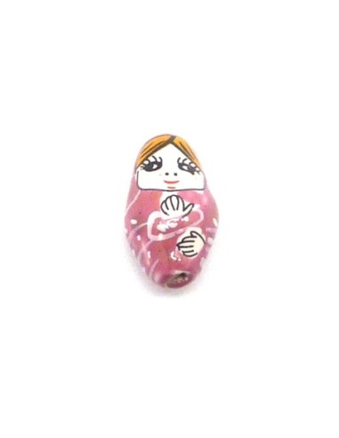 perle poupée russe en porcelaine peinte en rose