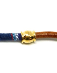 Fermoir aimanté tube tonneau pour cordon de 6mm en métal doré
