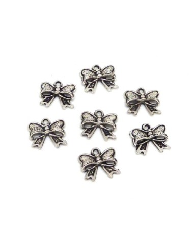 10 Breloques, pendentif noeud en métal argenté 11mm