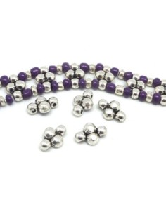 Lot de 10 Perles connecteurs 2 trous en métal argenté martelé