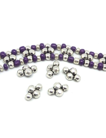 Lot de 10 Perles connecteurs 2 trous en métal argenté martelé