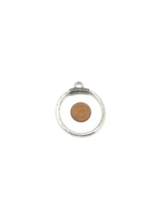 2 Pendentifs anneau 46mm en métal argenté légèrement martelé 2