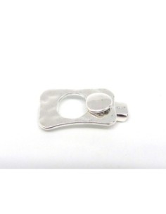 Fermoir crochet toggle rectangle pour lanière de 8-9mm en métal argenté martelé 2