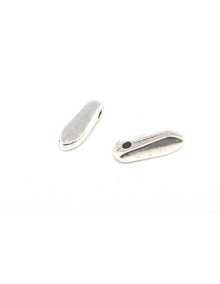20 petites breloques navette pampille en métal argenté lisse