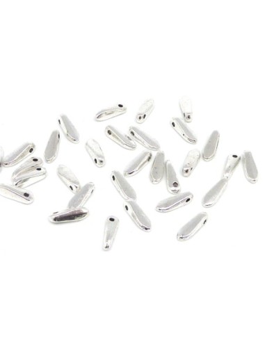 20 petites breloques navette pampille en métal...