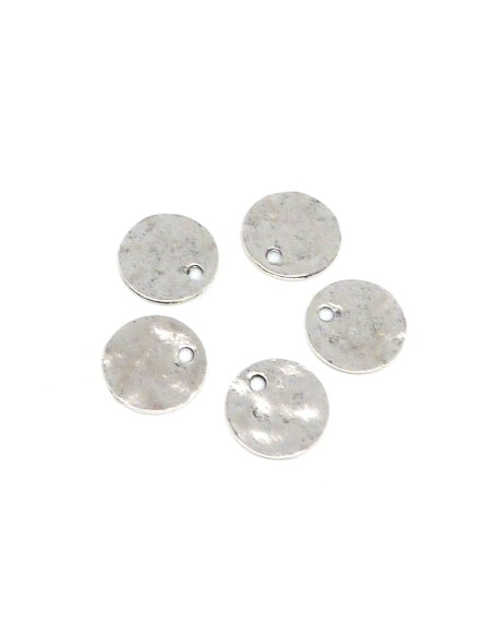 Breloque sequin 20mm en métal argenté vieilli martelé