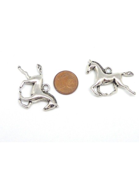 2 Breloques pendentif cheval en métal argenté 25,6mm