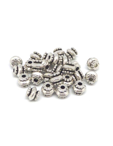 20 Perles tube arrondi, tonneau, toupie en métal argenté travaillé 7,3mm