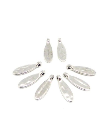 breloque navette pampille en métal argenté martelé