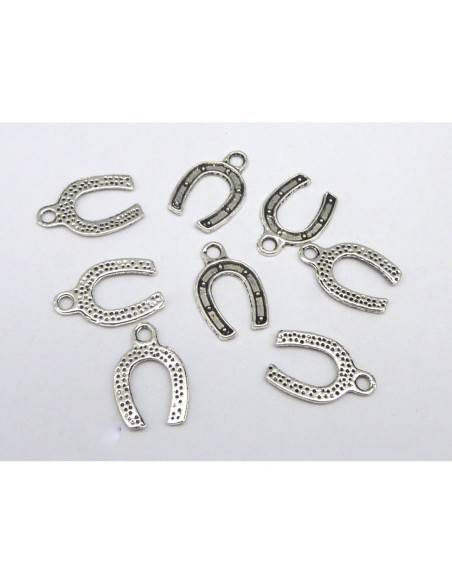 Pendentif fer à cheval 