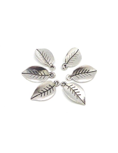 Breloque feuille en métal argenté pas chère