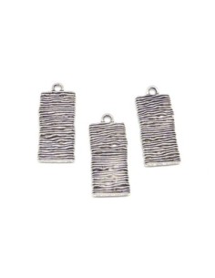 Grand Pendentif Rectangle travaillé  style bohème ethnique chic en métal argenté