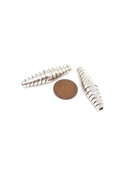 2 Grandes perles tubes effilées strié en métal argenté travaillé 35,5mm