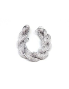fil nylon tressé gris clair, gris argenté 0,8mm pour tressage bracelet wrap, shamballa