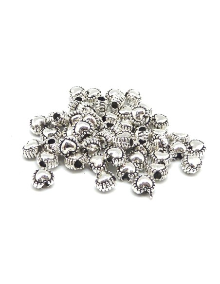 R-50 Perles mini coeur en métal argenté