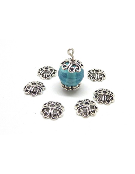 30 Calottes, coupelles en métal argenté travaillées motif coeur 8,9mm