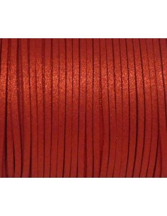 Cordon plat rouge pailleté en daim synthétique 2