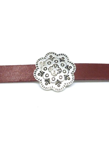 Perle slide argenté en métal forme fleur 