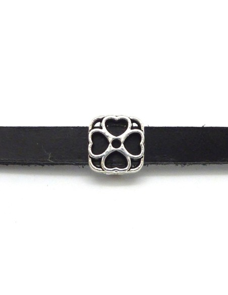 Perle passant trèfle à 4 feuilles pour lanière de 6mm en métal argenté