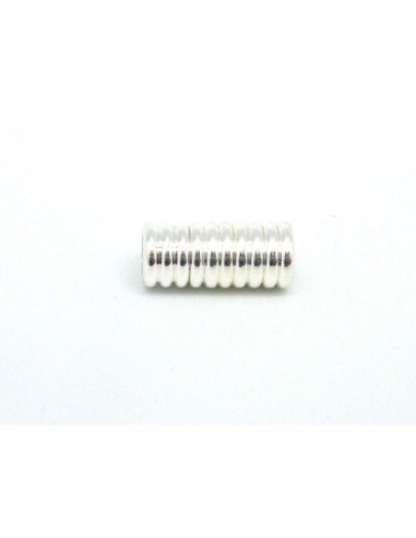 Fermoir aimanté tube cylindrique pour cordon de 5-5,5mm en métal argenté brillant blanc