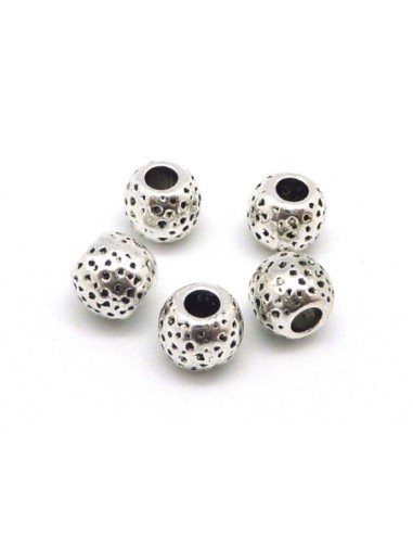 20 Perles ronde gravé de points 7mm en métal argenté