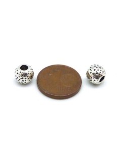 20 Perles ronde gravé de points 7mm en métal argenté 2