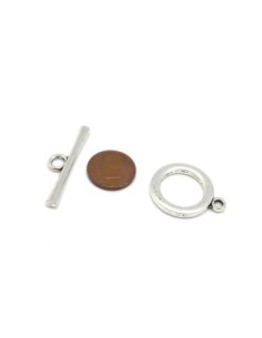 Fermoir toggle en métal argenté La Cuisine des Perles 2