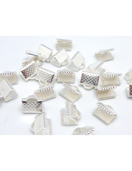 20 Embouts griffe 8mm, serre ruban, lacet, fil cordon en métal argenté brillant blanc gravé de points