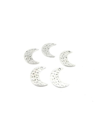 Breloque lune en métal argenté martelé pour création