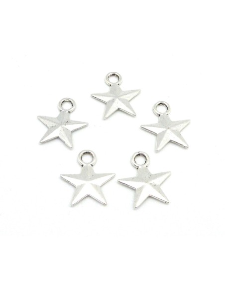 10 breloques étoiles 17mm en métal argenté avec un léger volume