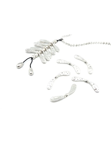 10 Intercalaires aile en métal argenté martelé 34,7mm