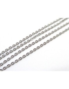 Chaine fine en acier inoxydable résistante maillon 2,5 x 2,1mm de couleur argent 2